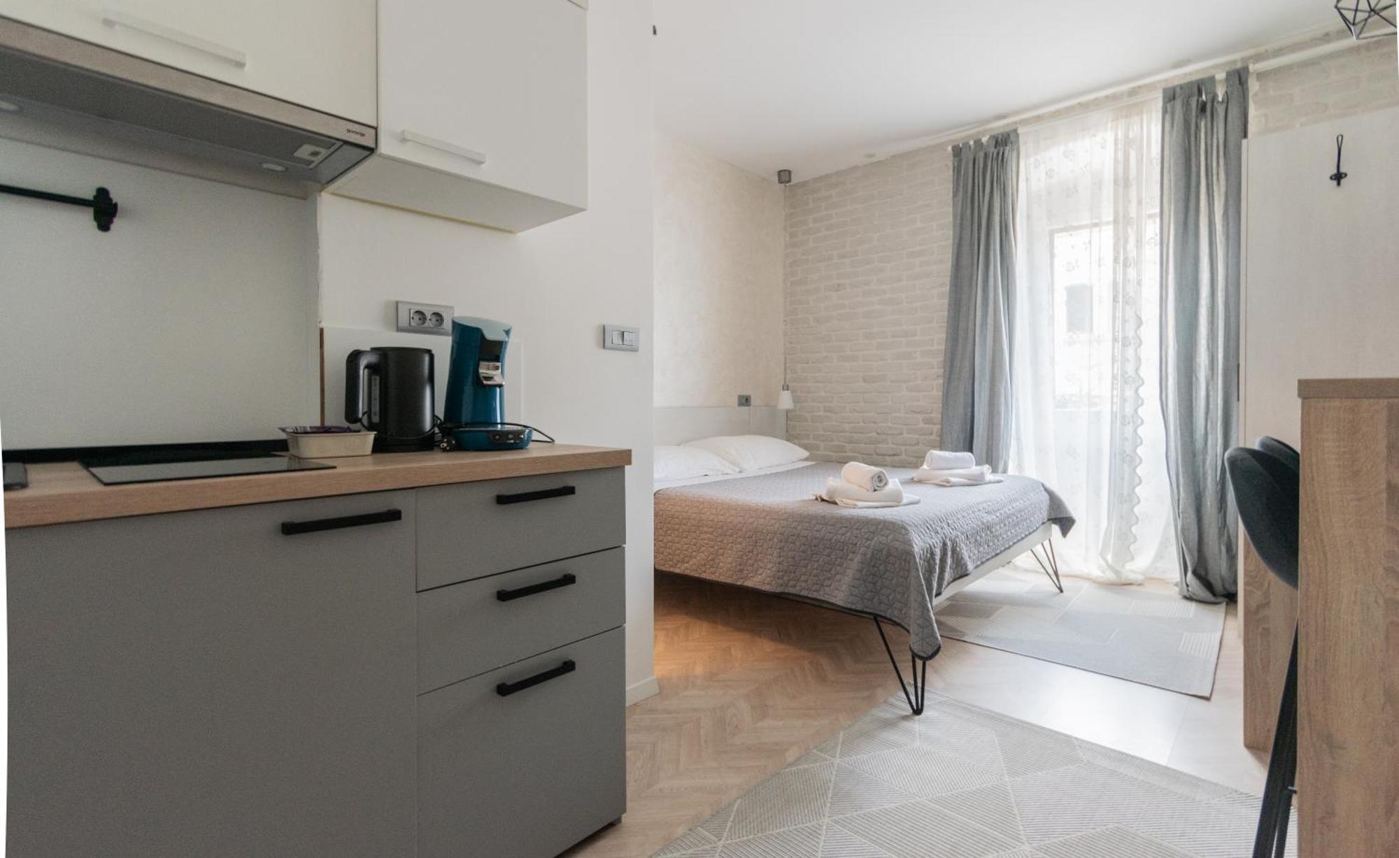 L&B Old Town Studio Apartments بولا المظهر الخارجي الصورة