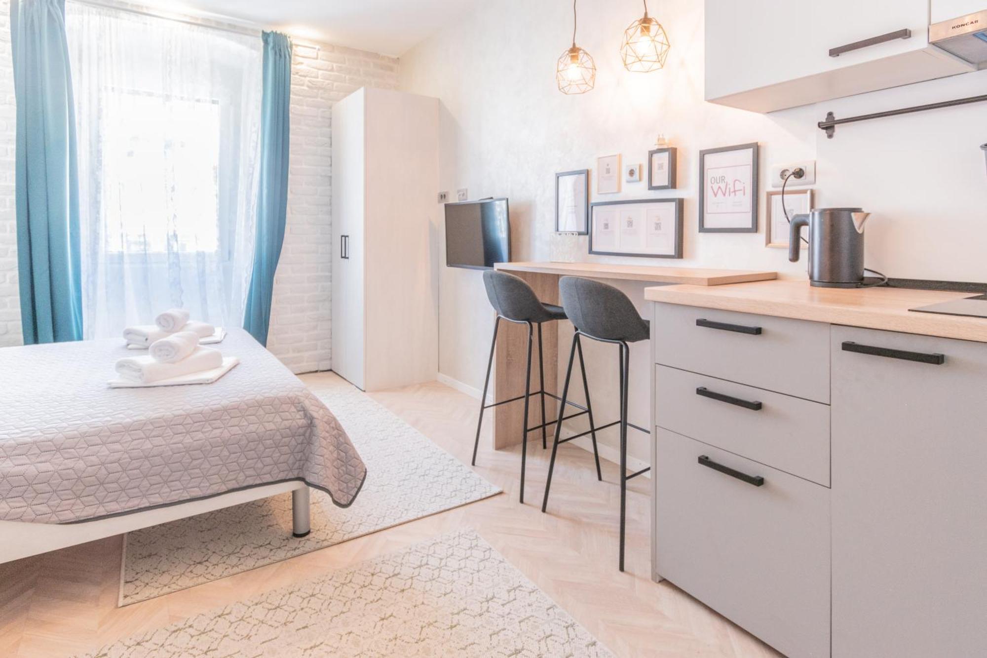 L&B Old Town Studio Apartments بولا المظهر الخارجي الصورة