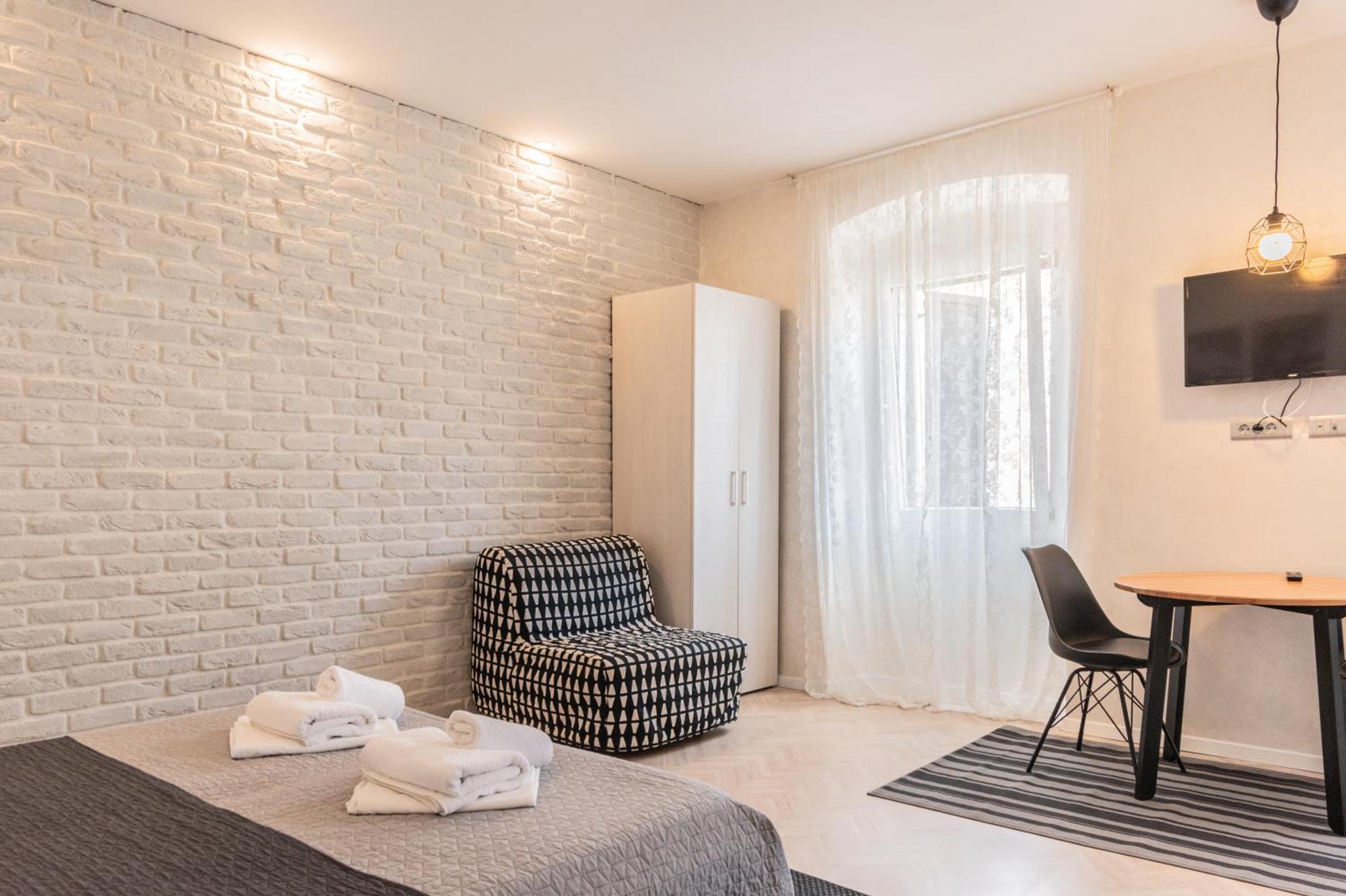 L&B Old Town Studio Apartments بولا المظهر الخارجي الصورة
